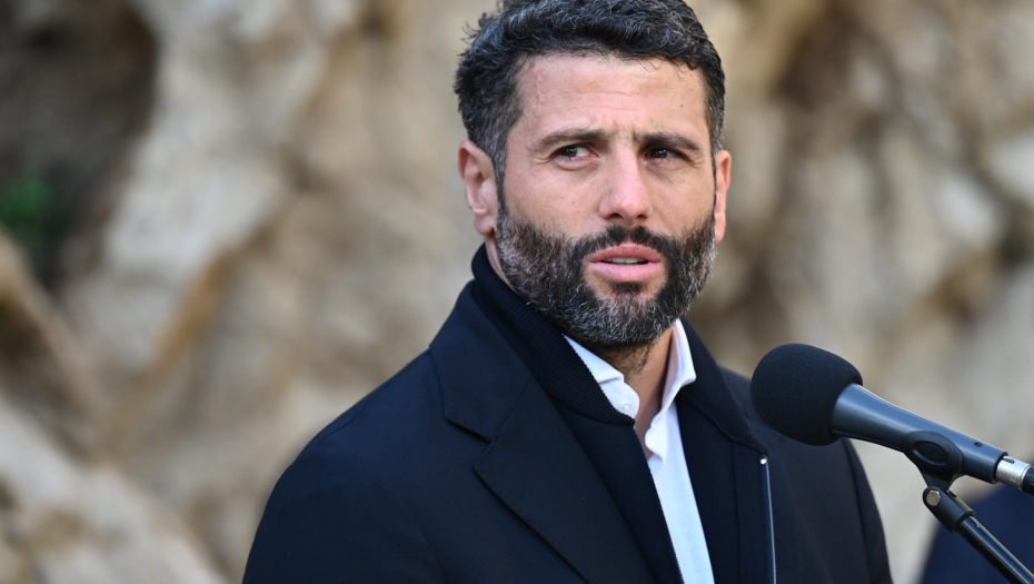 Šapić na pomenu nevinim žrtvama komunističkog režima: Naši potomci treba konačno da saznaju pravu istinu