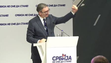 Predsednik Vučič: Čast mi je što svom snagom, ljubavlju i energijom podržavam listu "Srbija ne sme da stane"