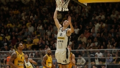 PARTIZAN DEMONSTRIRAO SILU U SPLITU Crno-beli brzo zaboravili Baskoniju i vratili se na pobednički kolosek