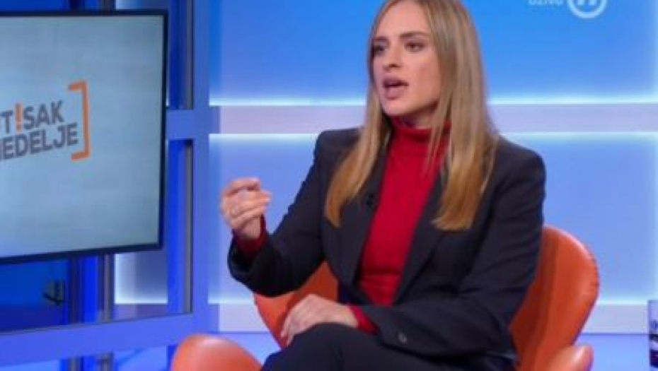 A TVRDE DA IM JE BITNO KOSOVO Stamenkovski najavila koaliciju sa Đilasom, Marinikom i Ne davimo Beograd