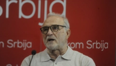 LAZAR RISTOVSKI POTPUNO GO Glumac pokazao telo u osmoj deceniji, a tu je i njegova bivša supruga!
