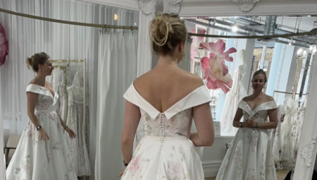 "IMAM PANIČNI NAPAD, OVO JE ZASTRAŠUJUĆE"  Devojka objavila fotografiju u venčanici i zaprepastila javnost: "Kako je ovako nešto moguće?"