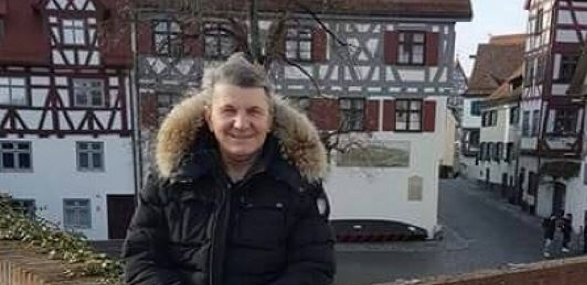 MONSTRUM ISKOČIO KROZ PROZOR SUDA I OD TADA MU SE GUBI SVAKI TRAG Silovao unuku (9) i dečaka (12), pa pobegao u Srbiju?