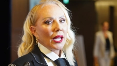 OTKRIVENO SA KIM BRENA UŽIVA NA LUKSUZNOJ JAHTI! Objavila delić raskoši, a ovaj detalj su svi odmah primetili