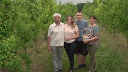 Milenko je uvek spreman da savetima pomogne hrabrim entuzjastima koji krenu u vode organske proizvodnje: "Posao nije lak, ali je misija