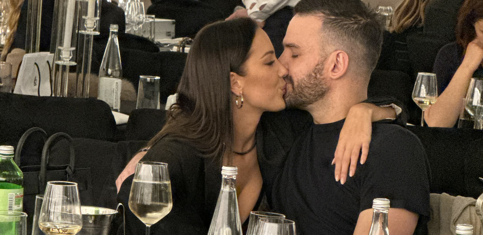 PRIJOVIĆKA PALA FILIPU NA GRUDI, PA GA LJUBILA Aleksandra i Živojinović nisu mogli da se kontrolišu, ovake ih još niste videli!