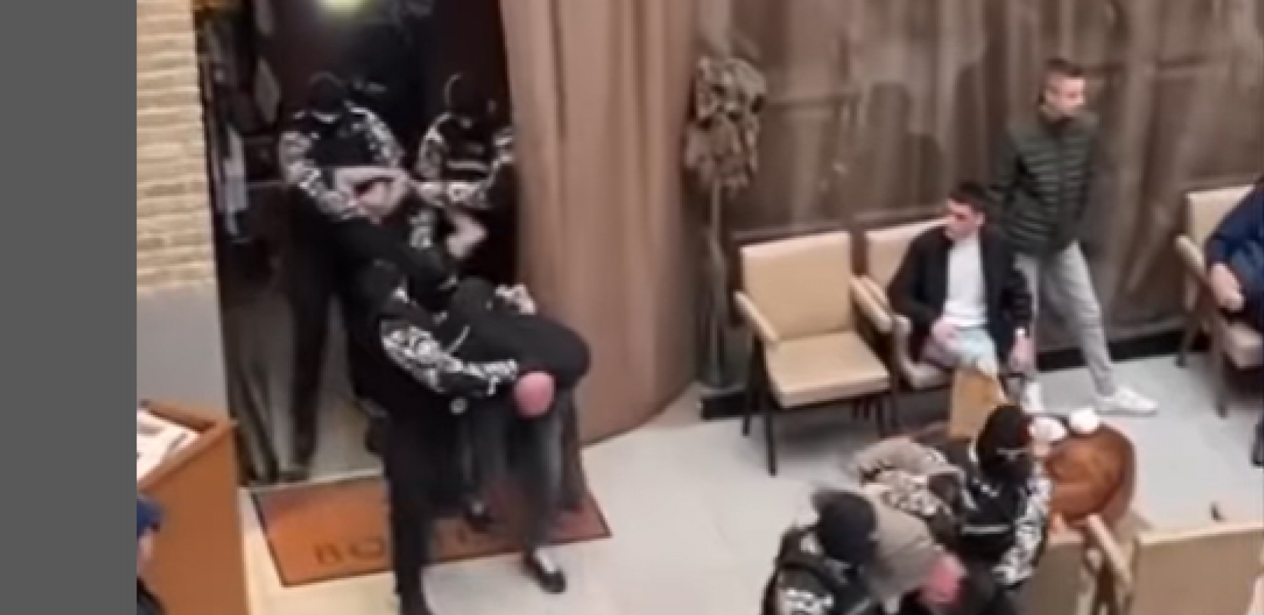 DANAS SASLUŠANJE BRAĆI HOFMAN Sa lisicama na rukama dovedeni u tužilaštvo