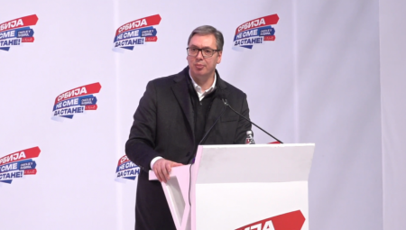 "NE DOZVOLITE DA VAM UZMU POSAO I NOVAC" Vučić: Rešavali smo probleme, dovodili fabrike!