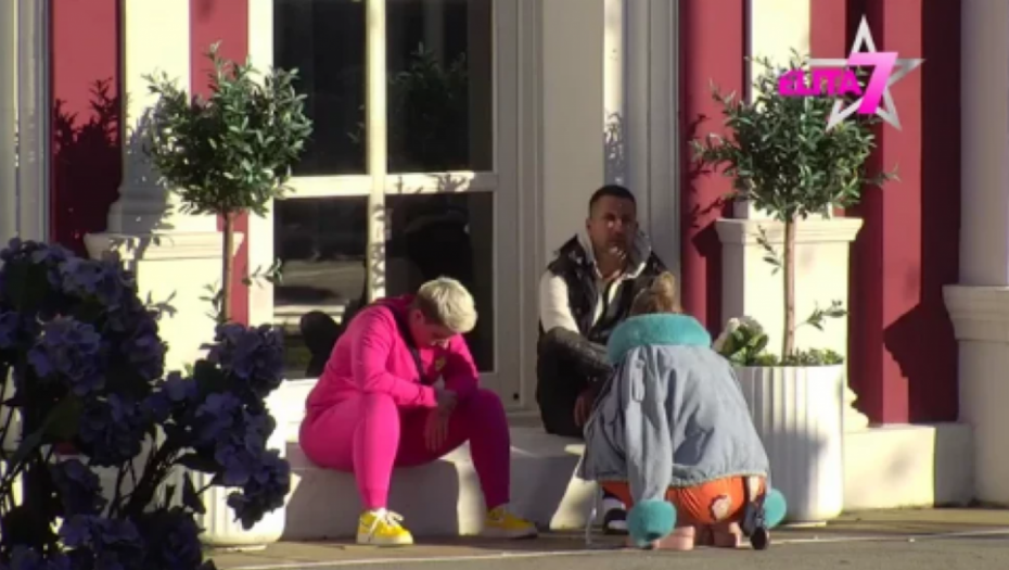 KLELA MI SE U SINA DA ĆE SE UBITI!: Isplivale šokantne stvari o Aniti, ovo je govorila misleći da je kamere ne snimaju!