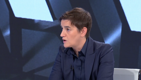 MAJDAN U BEOGRADU - TO NEĆE PROĆI Premijerka Brnabić o protestima opozicije