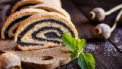 ŠTRUDLA SA MAKOM OD GOTOVIH KORA ZA 15 MINUTA Najjednostavniji recept koji ste videli
