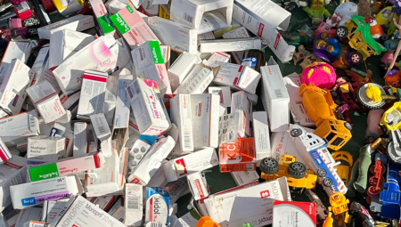 NA BUVLJAKU U PANČEVU NAŠLI PUNU TEZGU LEKOVA Na gomili i oni za pritisak, za srce i mozak, farmaceutkinja upozorava: "Ovo može da vas ubije!"