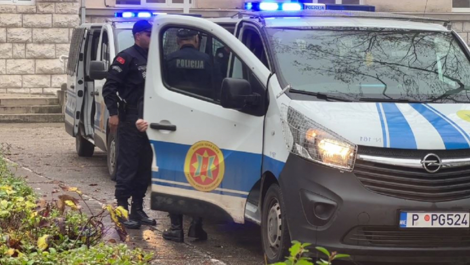 ULCINJ: Pronađeno oružje i municija, krivična prijava protiv jedne osobe (FOTO)