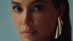 KIM KARDAŠIJAN NA NASLOVNICI ČUVENOG MUŠKOG MAGAZINA Rijaliti zvezda proglašena za "muškarca godine"