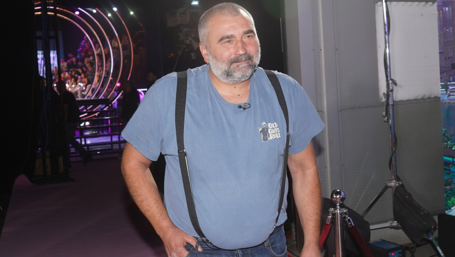 OTKRIVENO KOLIKO JE MIKI ĐURIČIĆ ZARADIO OD RIJALITIJA Za 18 godina zgrnuo ogromnu sumu novca, samo za jednu reklamu dobio 30.000 evra