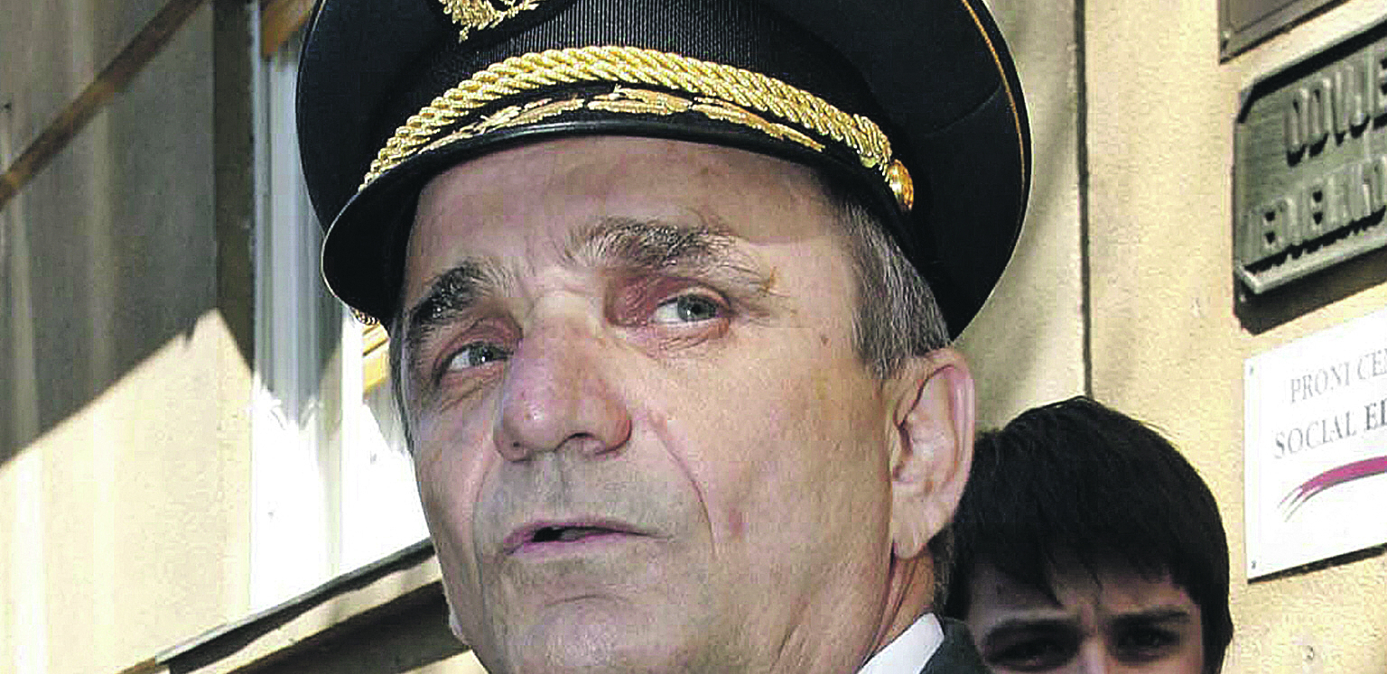 GLAVAŠ SLOBODNO ŠETA PO HRVATSKOJ: Uprkos presudi na sedam godina zbog užasnih zločina, ratni komandant osijeka nije u pritvoru