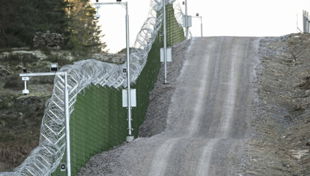 MAŠINE KOPAJU ROV Evo šta se sprema između ruske i NATO gradnice