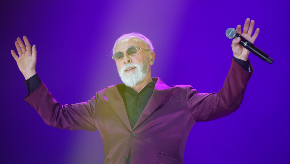 DINO MERLIN OBELODANIO SVE! Evo kako je Zdravko Čolić postao jedan od gostiju na njegovom koncertu!