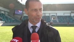JAKA PORUKA ČEFERINA Predsednik UEFA ekskluzivno za Alo! Pomažemo razvoju fudbala u Srbiji, a Superligu bogatih mogu samo da sanjaju