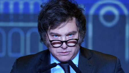 ŠOKANTAN POTEZ NOVOG PREDSEDNIKA ARGENTINE Prvo što je uradio, promenio veru, komšije se hvalile da je poreklom Hrvat, a šta ovo bi