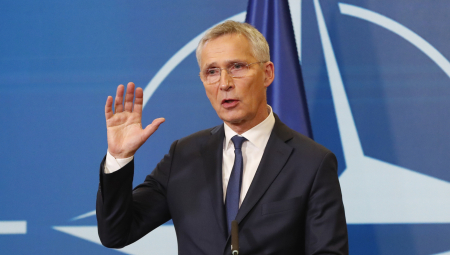 "NATO JE UZ UKRAJINU" Stoltenberg: Nema indikacija da je Putin spreman za mir