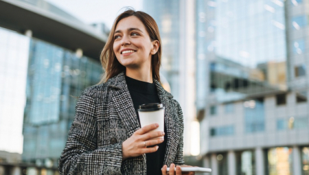 "MRZIM MUŠKARCE KOJI NEMAJU PARE" Priča ove Beograđanke, koja živi 200 na sat, će vas razbesneti