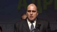 NARODE, OVO JE NA LISTI "SRBIJA PRIOTIV NASILJA" Željko Veselinović najstrašnije vređao premijerku Srbije, da li to želite na vlasti? (FOTO)