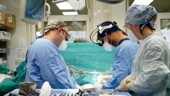 OPORAVAK ZNATNO KRAĆI Danas urađena 100. operacija ugradnje bajpasa na kucajućem srcu u UKCS