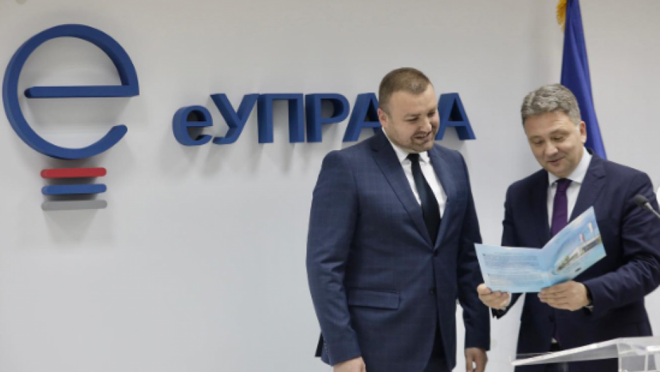 MINISTAR JOVANOVIĆ: Centralni registar obaveznog socijalnog osiguranja (CROSO) od danas pruža građanima i privredi unapređene elektronske usluge