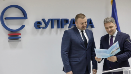 MINISTAR JOVANOVIĆ: Centralni registar obaveznog socijalnog osiguranja (CROSO) od danas pruža građanima i privredi unapređene elektronske usluge