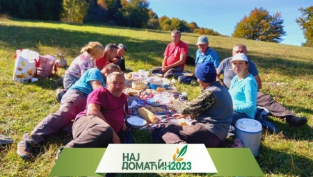 Mikica iz sela Kriva reka brine o poljoprivrednom gazdinstvu koje postoji decenijama