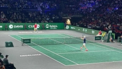 KECMANOVIĆ DONOSI PRVU POBEDU SRBIJI Miomir je "vladar" taj-brejkova, Novak igra za polufinale!