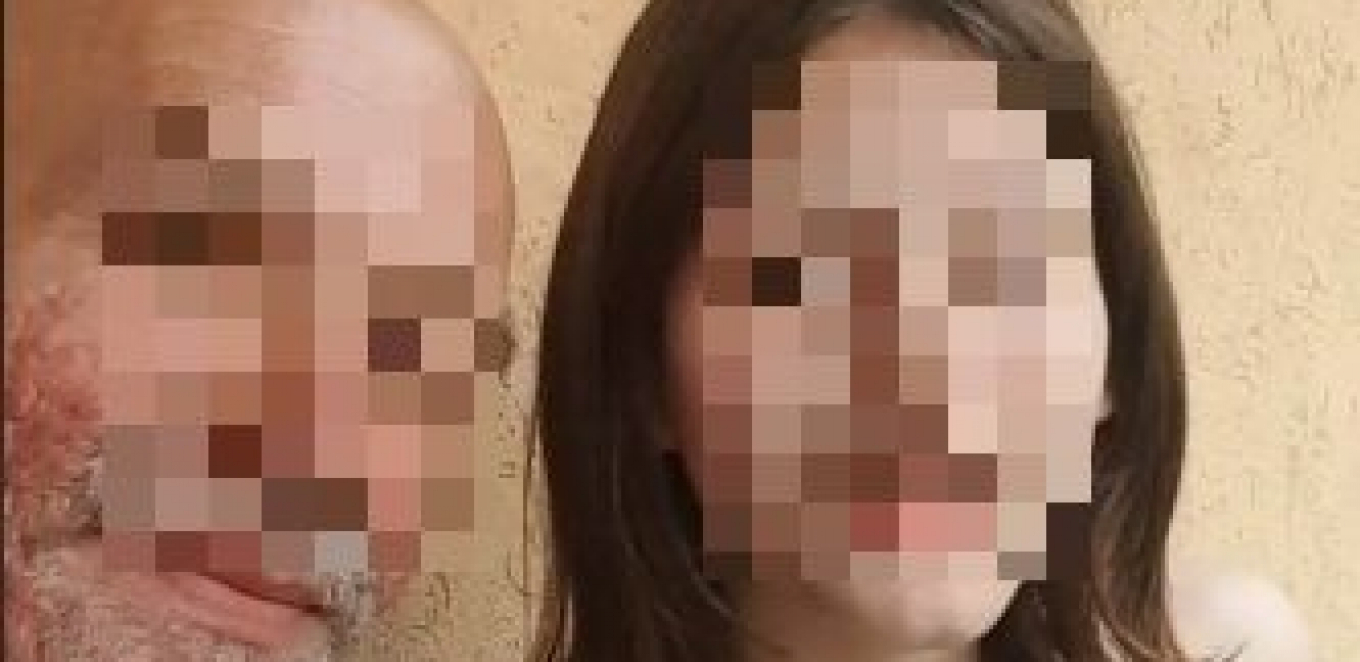 NAPASTVUJE MI DETE (13) I JA MU NIŠTA NE MOGU Čačanin kači snimke sa koleginom ćerkom u kupaćem (FOTO)