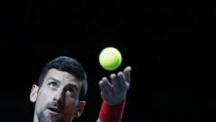 UBACITE ME NA GLAVNI TURNIR, BIĆU SVETSKI BROJ JEDAN Legendarni teniser se oglasio i opisao prvi susret sa Novakom, nije ni slutio šta će kasnije biti