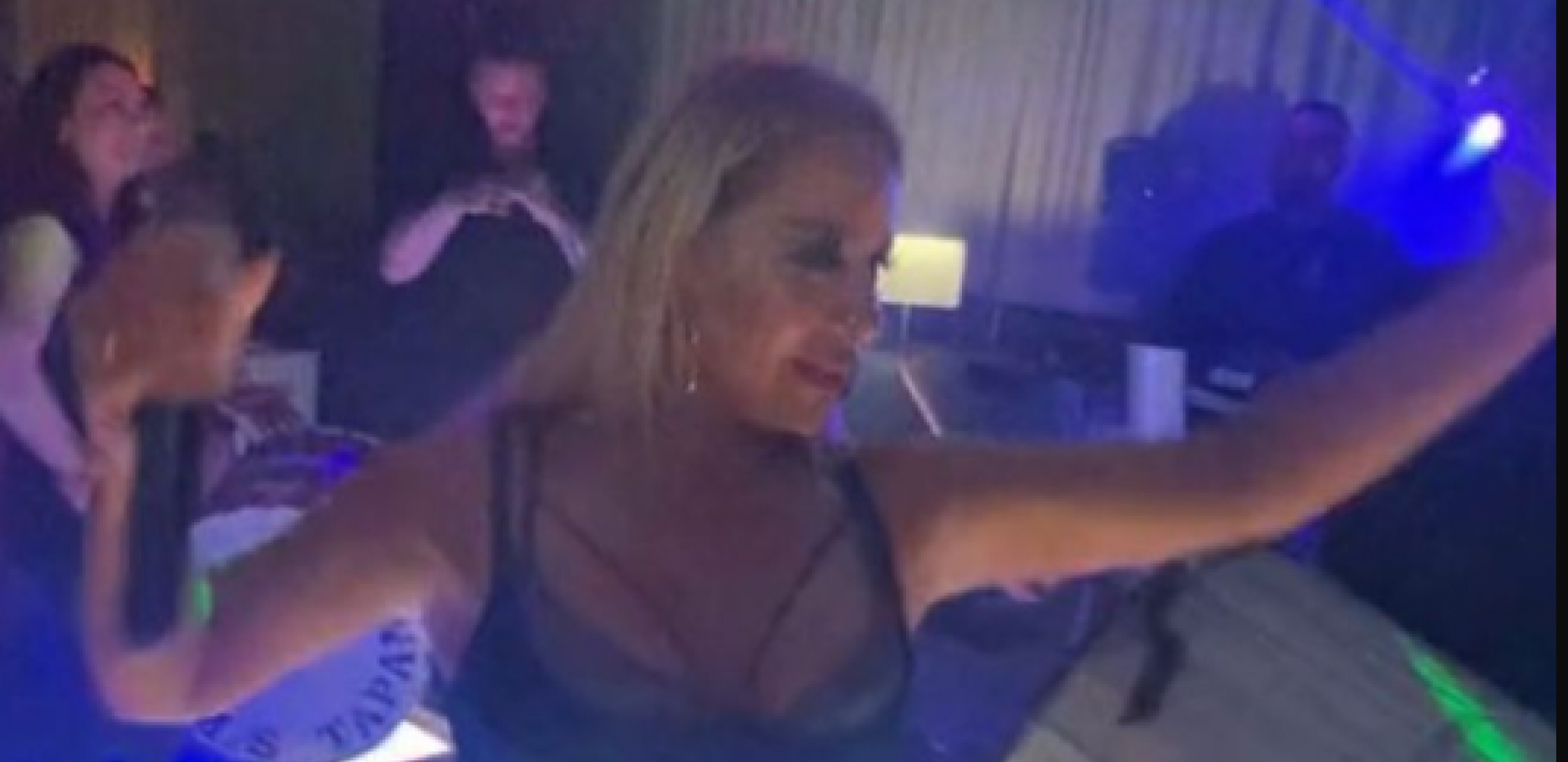 OLOŠU JEFTINI, SA URLANJEM NASTAVI PO RUPAMA: Lukasova bivša kipti od besa, osula salvu uvreda na račun Selme Bajrami