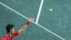 SRBIN GA SE PLAŠI Nekadašnji šampion Rolan Garosa ne vidi Novaka kao veliku pretnju Sineru, razbesneo Đokovićeve navijače