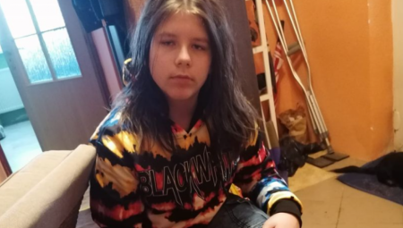 DEČAK STOJI NA KROVU, UČENICI VIČU: "SKOČI" Otac podelio jeziv snimak Romanovog samoubistva