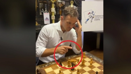 SINIŠA MALI UZDAHNUO PA PREDAO PARTIJU Pobedila ga najbolja šahistkinja Srbije, ministar najavio još ulaganja države u šah (VIDEO)