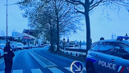 OTAC UBIO DVE MALOLETNE ĆERKE Jedno telo policija našla na kauču, a drugo... zanemeli su od horor prizora