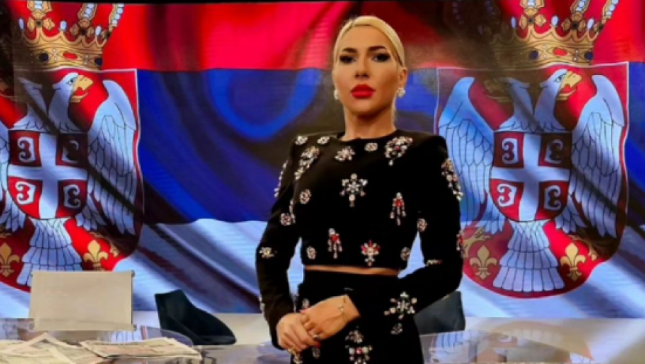 JOVANA JEREMIĆ OBJAVILA VUČIĆEVU SLIKU Voditeljka uz himnu Srbije poslala jaku poruku predsedniku