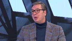 Vučić: Znam ko s kim šuruje