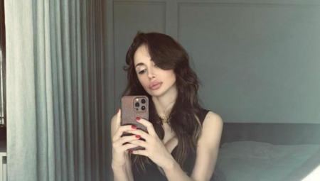 EMINA JAHOVIĆ O SVEMU ĆUTALA TRI MESECA! Pevačica prošla kroz pakao zbog povreda, a sada javno otkrila sve detalje!