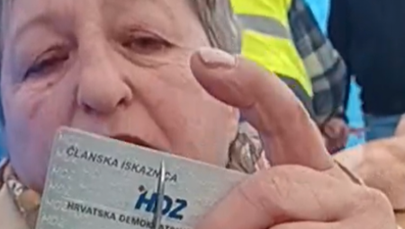 BESNA HDZ-OVKA JAVNO ISEKLA ČLANSKU KARTU Plenkoviću poručila: "Silazim sa ringišpila"