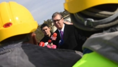 “SREĆAN SAM ŠTO SREM I MAČVA OVO DOBIJAJU, BRZE SAOBRAĆAJNICE ZNAČE ŽIVOT LJUDIMA” Vučić: Zemlja nam ide u dobrom smeru i nećemo stati