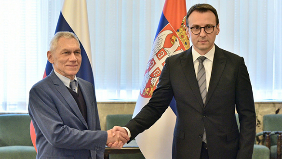 PETKOVIĆ UPOZNAO HARČENKA SA ESKALATORNIM POTEZIMA KURTIJA "Srbima se svakodnevno gaze ljudska i građanska prava”