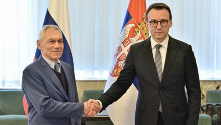 PETKOVIĆ UPOZNAO HARČENKA SA ESKALATORNIM POTEZIMA KURTIJA "Srbima se svakodnevno gaze ljudska i građanska prava”