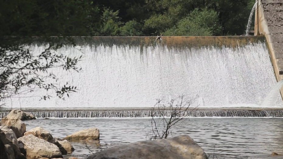''UKOLIKO NE BUDE PADAVINA KRAJEM MESECA, MOGUĆE RESTRIKCIJE VODE''! Vodostaj Rzava u opadanju, oglasili se nadležni!