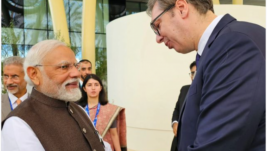 "SRDAČAN SUSRET SA NAŠIM ISKRENIM PRIJATELJEM" Vučić u Dubaiju sa premijerom Indije (FOTO)