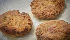 PLJESKAVICE POSNE NA VODI Sočne i slasne, nedostatak mesa nećete da primetite