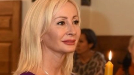TRI PEVAČICE SU SILOVANE OD STRANE MOĆNIKA! Naša spisateljica iznela stravične detalje